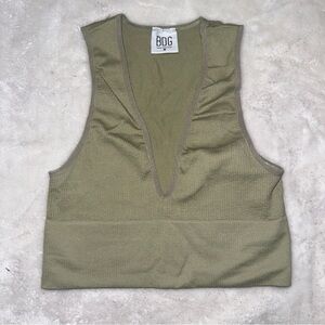 BDG Sage Green Deep V-Neck Cropped Tank Top Size Medium